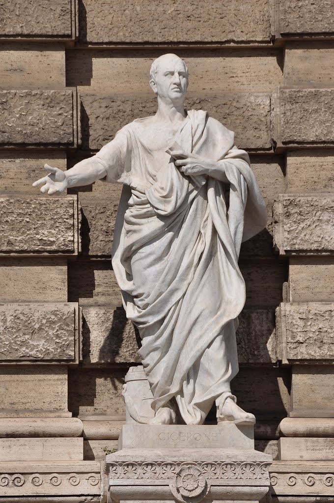 tatue of Cicero in front of the Palace of Justice in Rome, Italy.